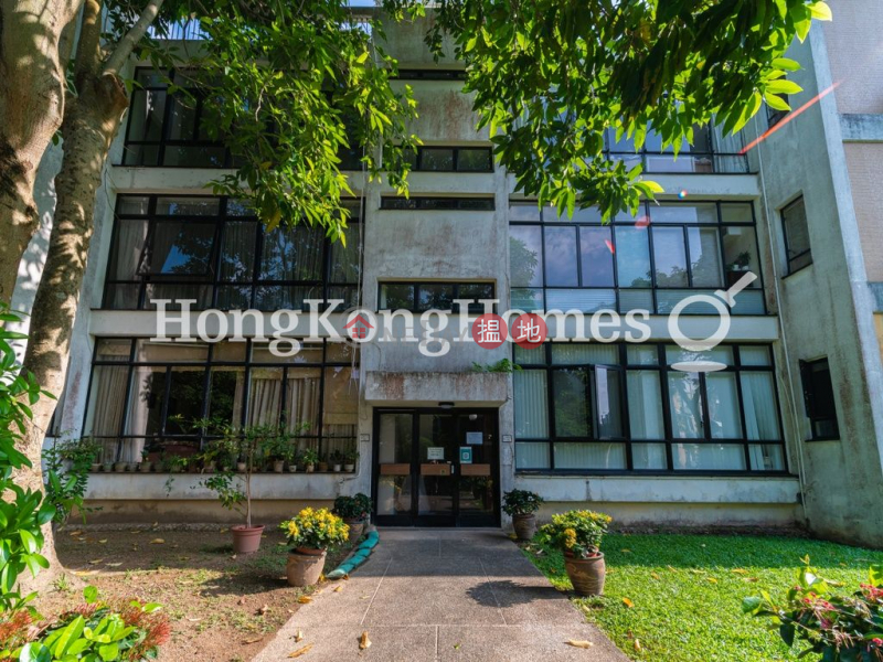 Property Search Hong Kong | OneDay | Residential | Rental Listings | 3 Bedroom Family Unit for Rent at Country Villa