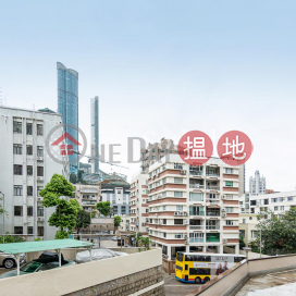 Property for Rent at Vivian's Court with 3 Bedrooms | Vivian's Court 榮慧苑 _0