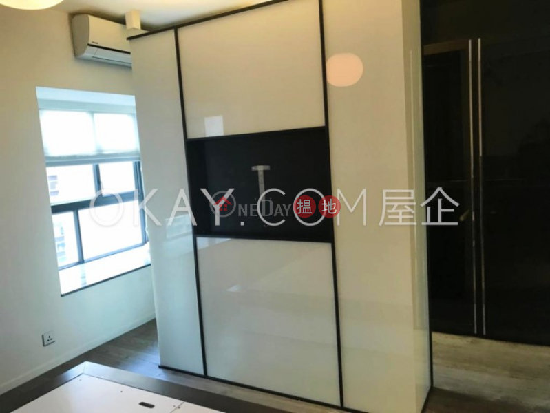 HK$ 21M Winsome Park, Western District | Unique 2 bedroom on high floor with balcony & parking | For Sale