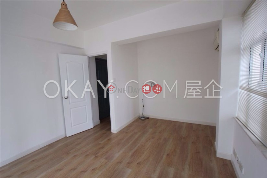 Tasteful 1 bedroom on high floor with balcony | Rental | 1-3 Sing Woo Road 成和道1-3號 Rental Listings