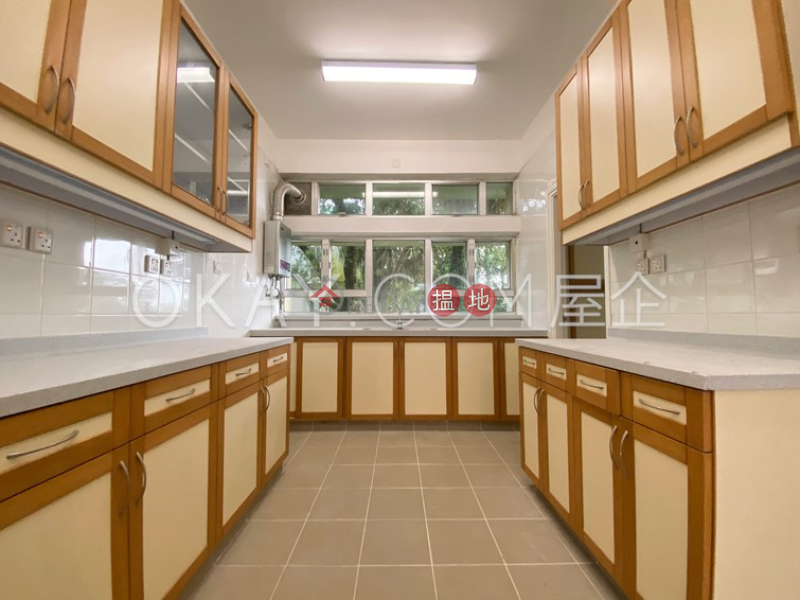 Lovely 3 bedroom with balcony | Rental, Cloudridge, Quarters Cloudridge, Quarters Rental Listings | Central District (OKAY-R796859)