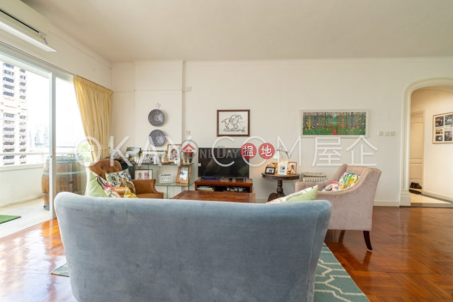 Property Search Hong Kong | OneDay | Residential Rental Listings Exquisite 3 bedroom with balcony & parking | Rental