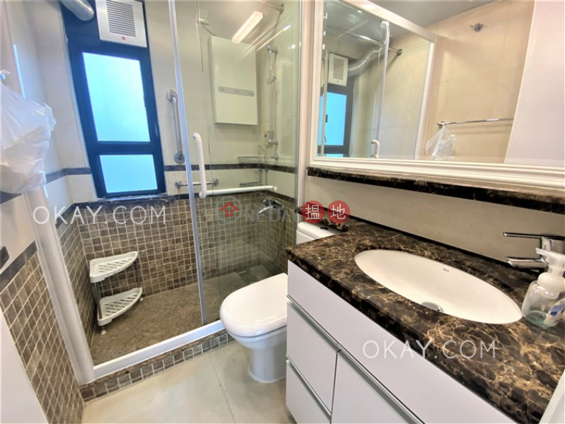 HK$ 10.08M, Cathay Lodge, Wan Chai District Gorgeous 3 bedroom on high floor | For Sale