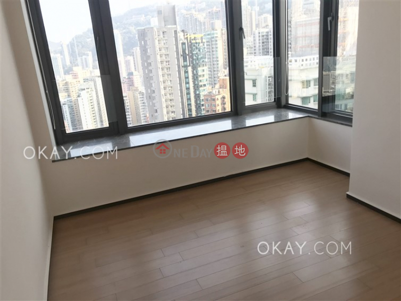 Lovely 3 bedroom on high floor with balcony | For Sale | Arezzo 瀚然 Sales Listings