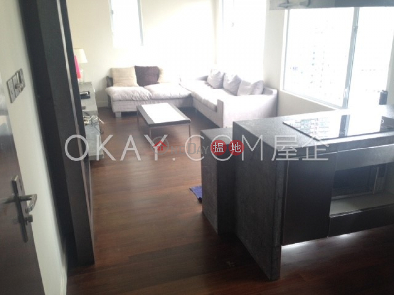 Intimate 1 bedroom on high floor with rooftop | Rental 208-214 Hollywood Road | Central District Hong Kong | Rental HK$ 32,000/ month