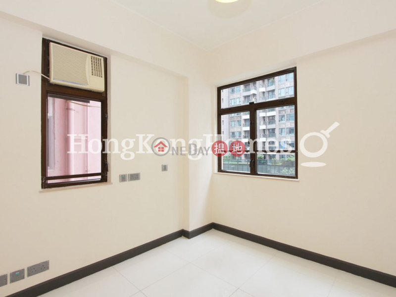 Property Search Hong Kong | OneDay | Residential | Rental Listings | 3 Bedroom Family Unit for Rent at Kam Kin Mansion