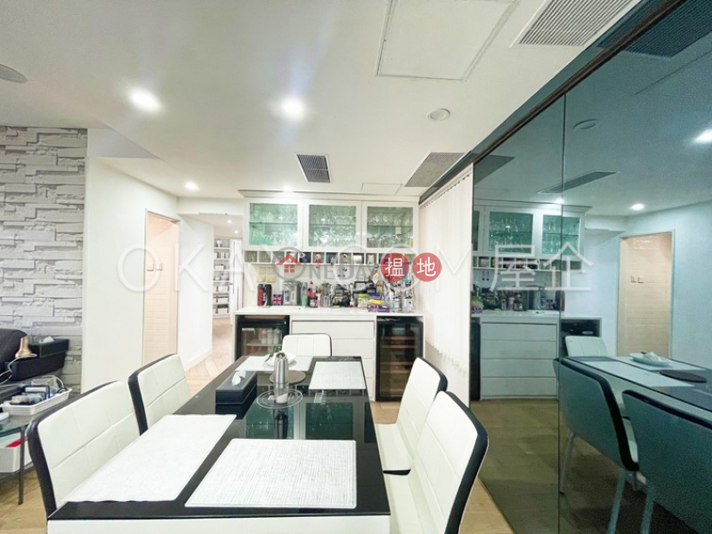 Nicely kept 3 bedroom with balcony & parking | Rental, 31 Cloud View Road | Eastern District, Hong Kong Rental HK$ 45,000/ month