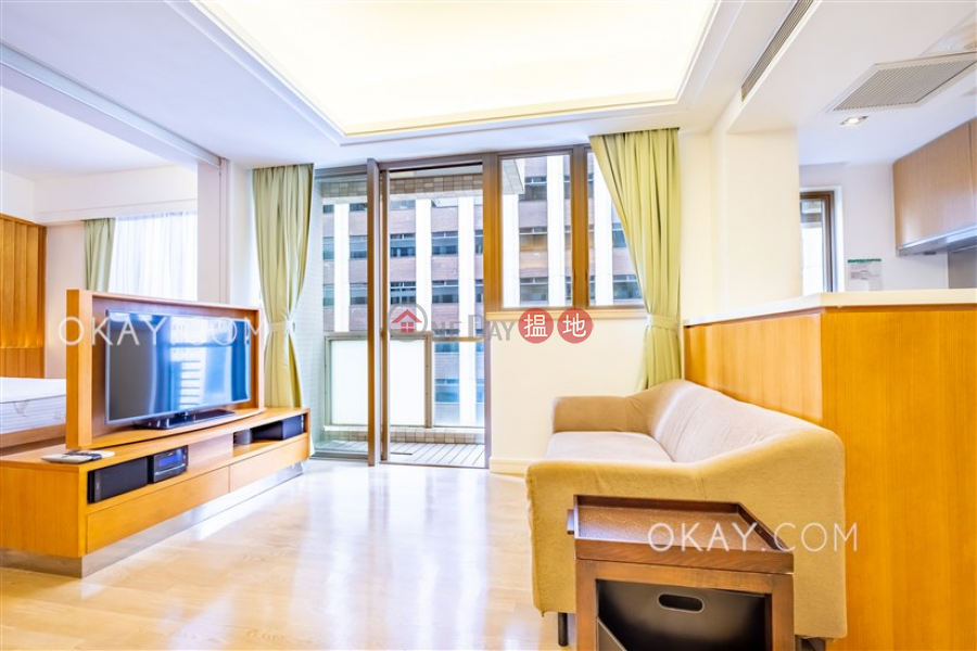 Lovely high floor with balcony | Rental, GardenEast 皇后大道東222號 Rental Listings | Wan Chai District (OKAY-R383464)