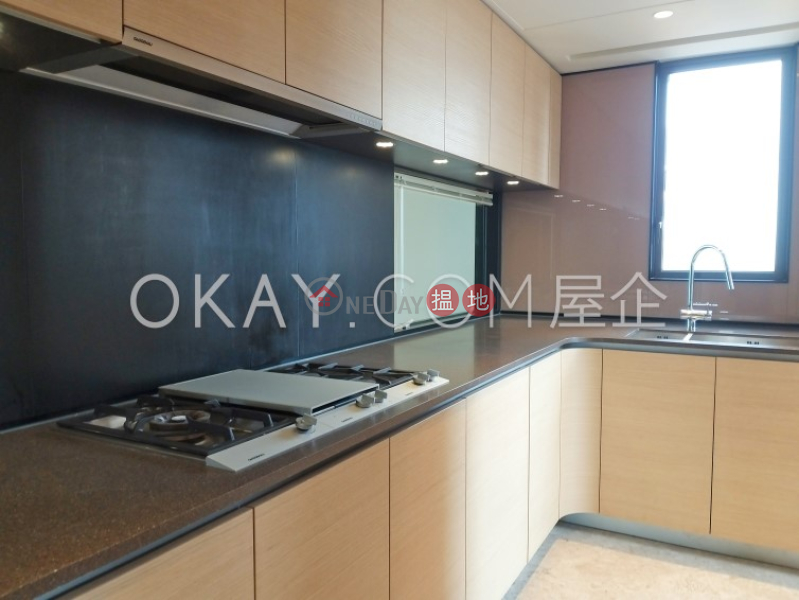 Gorgeous 3 bedroom with harbour views & balcony | For Sale | Arezzo 瀚然 Sales Listings