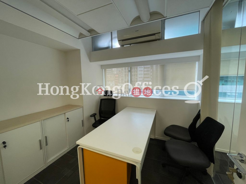 Office Unit for Rent at Office Plus at Sheung Wan | Office Plus at Sheung Wan 協成行上環中心 Rental Listings