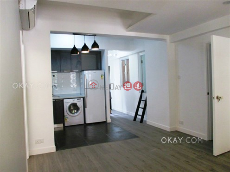 Property Search Hong Kong | OneDay | Residential | Sales Listings | Gorgeous 3 bedroom in Mid-levels West | For Sale