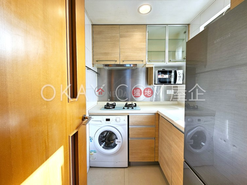 Practical 2 bedroom with balcony | For Sale | The Zenith Phase 1, Block 3 尚翹峰1期3座 Sales Listings