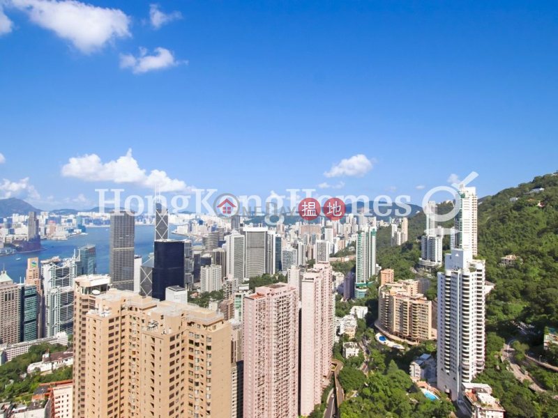 Property Search Hong Kong | OneDay | Residential | Rental Listings | 3 Bedroom Family Unit for Rent at Dynasty Court