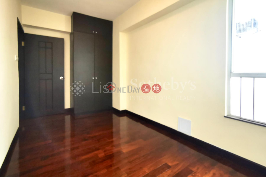 Property for Rent at The Regalis with 3 Bedrooms, 21 Crown Terrace | Western District | Hong Kong, Rental, HK$ 52,000/ month