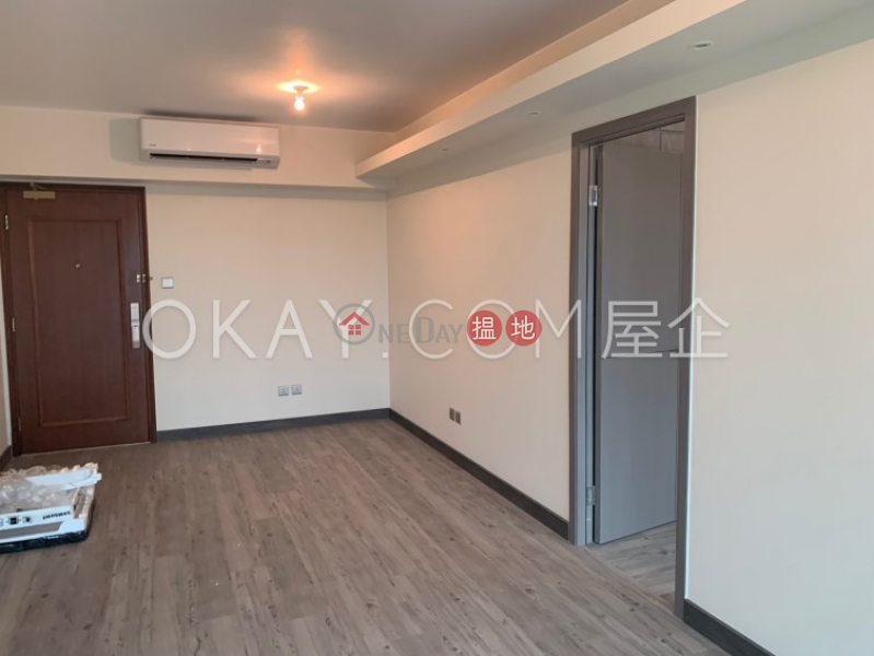 Property Search Hong Kong | OneDay | Residential | Sales Listings | Nicely kept 3 bed on high floor with sea views | For Sale