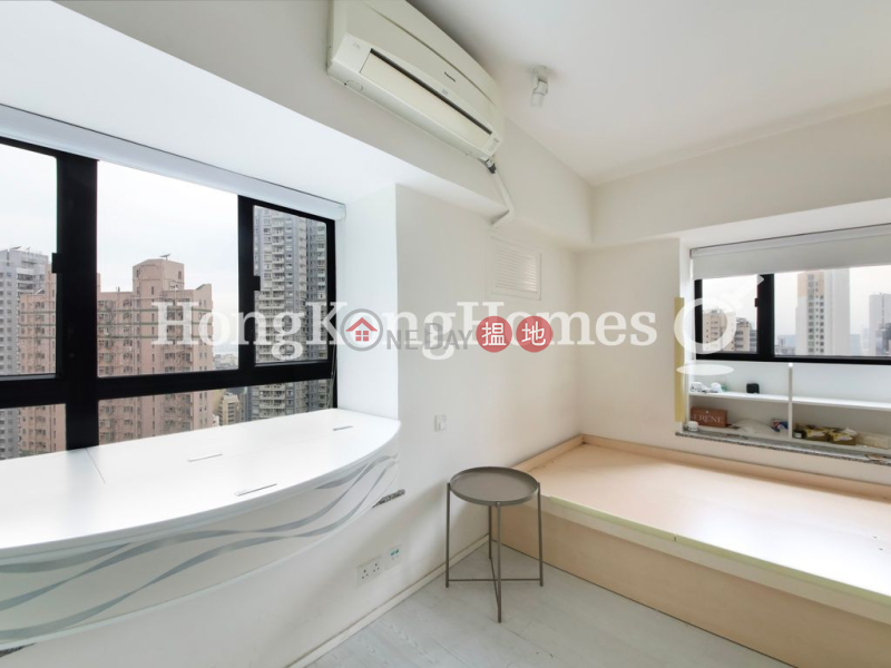 HK$ 20,000/ month Caine Tower, Central District 1 Bed Unit for Rent at Caine Tower