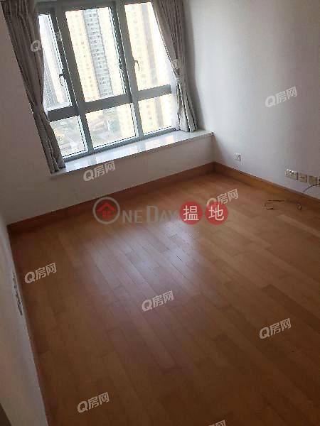 HK$ 40,000/ month, The Harbourside Tower 3, Yau Tsim Mong, The Harbourside Tower 3 | 2 bedroom Low Floor Flat for Rent