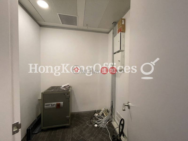 The Center, Middle, Office / Commercial Property | Rental Listings HK$ 114,595/ month