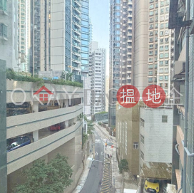 Lovely 3 bedroom with balcony | For Sale