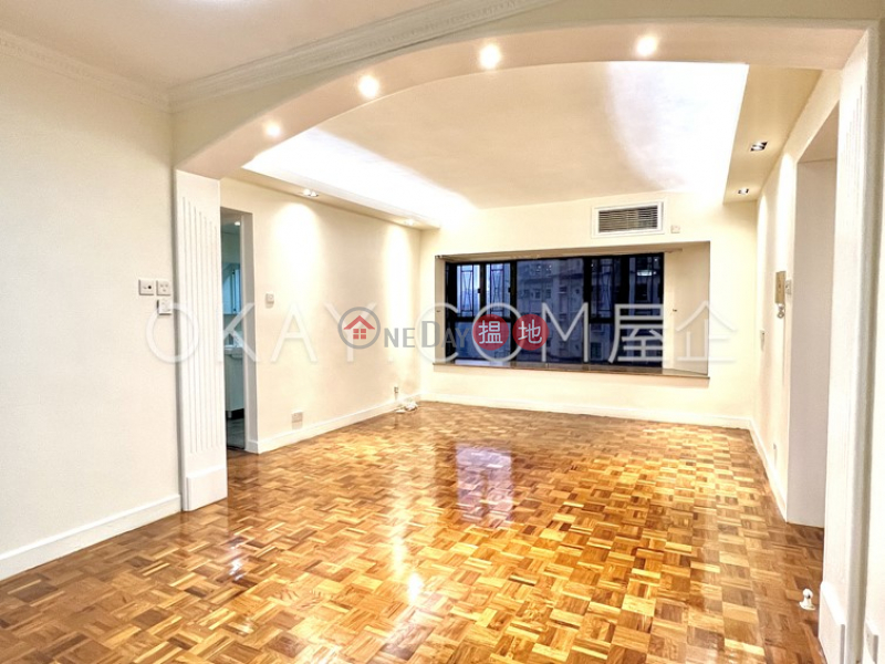 Popular 3 bedroom with parking | For Sale | Flourish Court 殷榮閣 Sales Listings