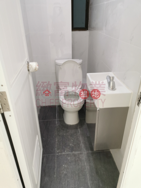 新裝，內廁 114 King Fuk Street | Wong Tai Sin District | Hong Kong | Rental | HK$ 7,500/ month