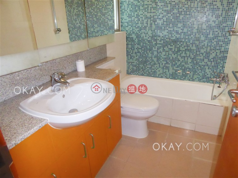 Charming 3 bedroom on high floor with balcony | Rental | Po Chi Court 寶志閣 Rental Listings