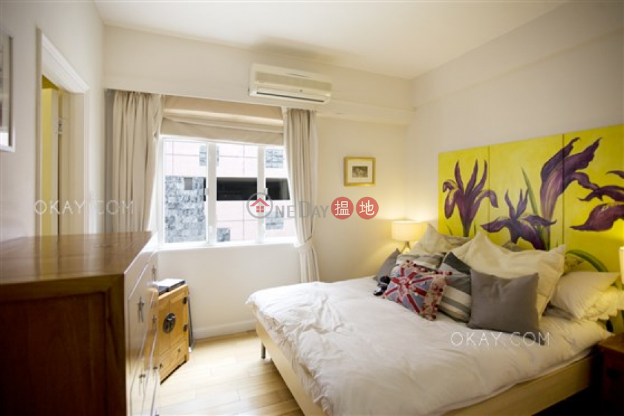 HK$ 48,000/ month | Yun On Terrace Wan Chai District, Elegant 3 bedroom with balcony & parking | Rental