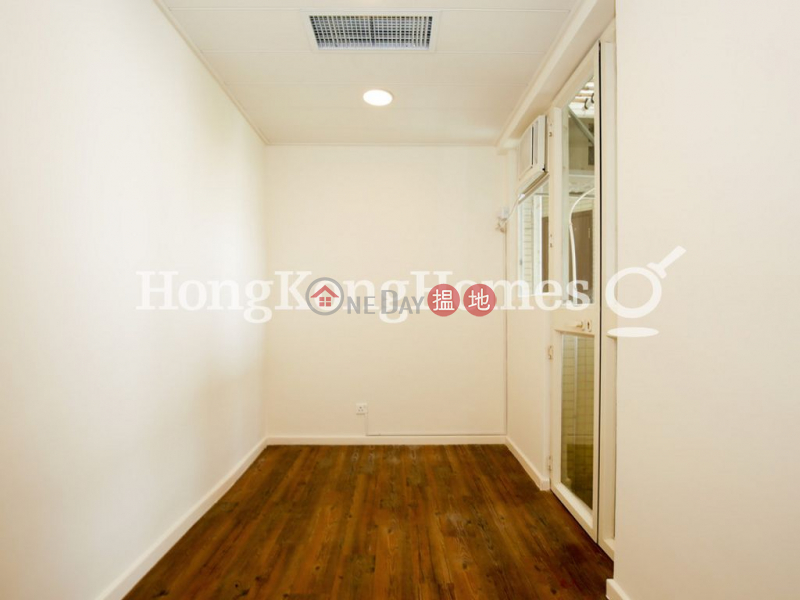 HK$ 111,866/ month | The Mount Austin Block 1-5, Central District 3 Bedroom Family Unit for Rent at The Mount Austin Block 1-5