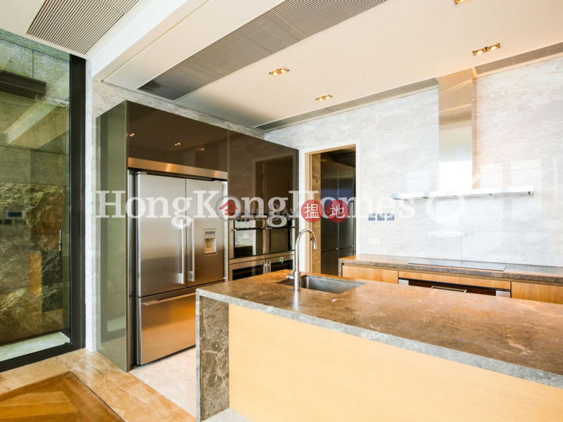 HK$ 550,000/ month 7-15 Mount Kellett Road, Central District, Expat Family Unit for Rent at 7-15 Mount Kellett Road