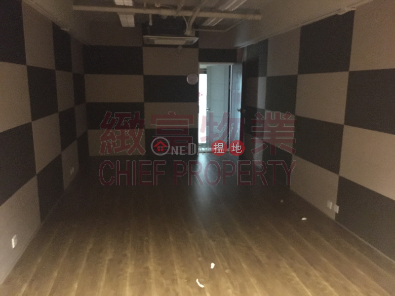 New Trend Centre, 704 Prince Edward Road East | Wong Tai Sin District Hong Kong Rental, HK$ 27,000/ month