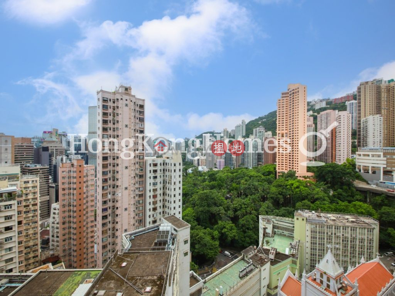 Property Search Hong Kong | OneDay | Residential Rental Listings, 3 Bedroom Family Unit for Rent at Townplace Soho