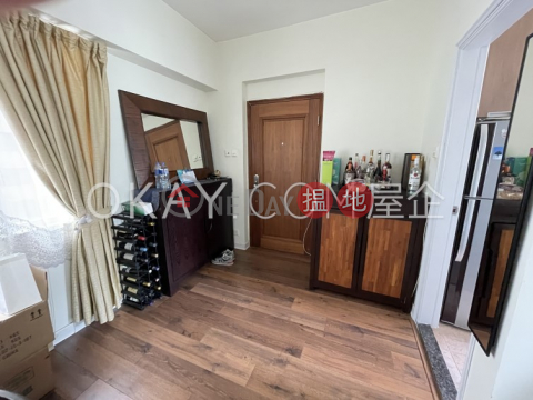Lovely 2 bedroom in Mid-levels West | Rental | Golden Valley Mansion 金谷大廈 _0