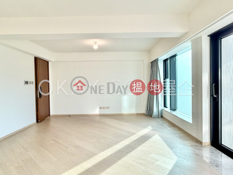 Stylish 3 bed on high floor with sea views & balcony | Rental | Victoria Garden Block 1 域多利花園1座 _0