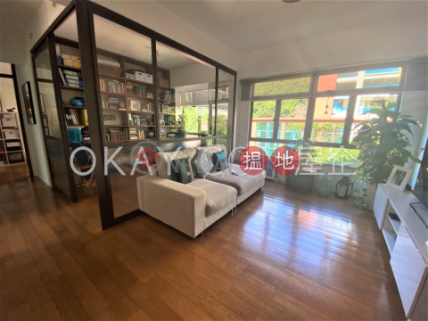 Charming 3 bedroom with parking | For Sale | Billion Terrace 千葉居 _0