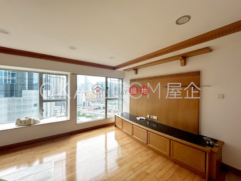 Property Search Hong Kong | OneDay | Residential, Sales Listings | Gorgeous 3 bedroom in Kowloon Station | For Sale