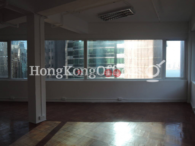 HK$ 35,805/ month | Cheung\'s Building | Western District | Office Unit for Rent at Cheung\'s Building