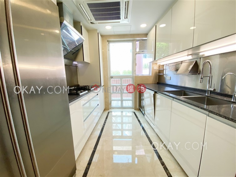 HK$ 250,000/ month, Circle Lodge, Southern District | Stylish house with sea views, rooftop & balcony | Rental