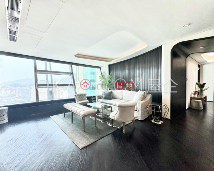 Unique 2 bedroom on high floor with parking | Rental | Tower 1 The Lily 淺水灣道129號 1座 Rental Listings