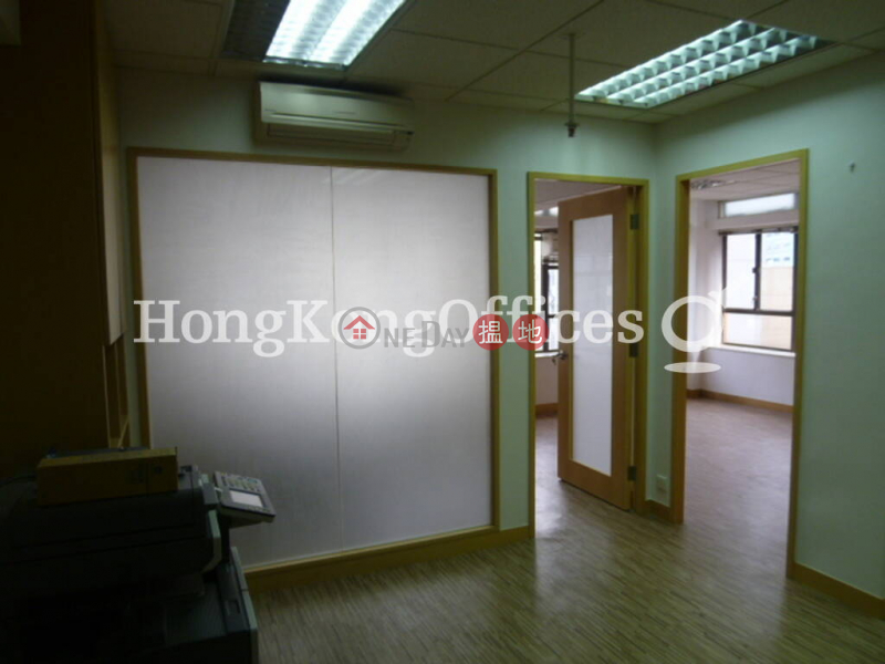 Office Unit for Rent at Car Po Commercial Building | Car Po Commercial Building 嘉寶商業大廈 Rental Listings