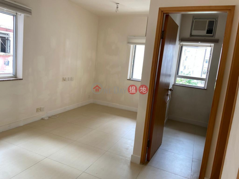 Flat for Rent in Luen Lee Building, Wan Chai 8 Luen Fat Street | Wan Chai District | Hong Kong Rental, HK$ 18,000/ month