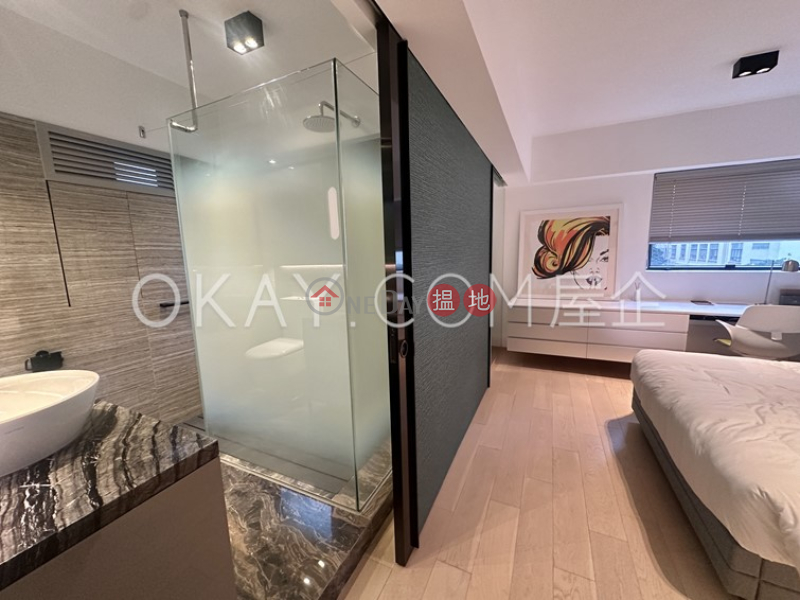 HK$ 33,000/ month Hollywood Hill | Central District, Charming 1 bedroom in Sheung Wan | Rental