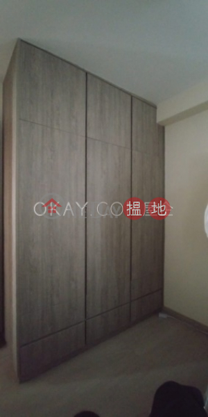 Charming 2 bedroom on high floor with parking | For Sale | CLIFFORD MANSION 嘉翠園 Sales Listings