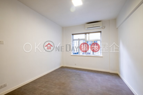 Intimate 2 bedroom in Mid-levels Central | Rental | Kam Fai Mansion 錦輝大廈 _0