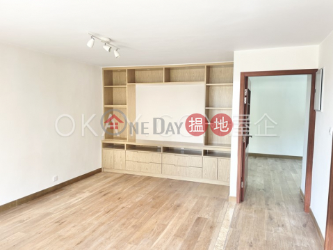 Nicely kept house with rooftop, terrace & balcony | Rental | Sheung Yeung Village House 上洋村村屋 _0