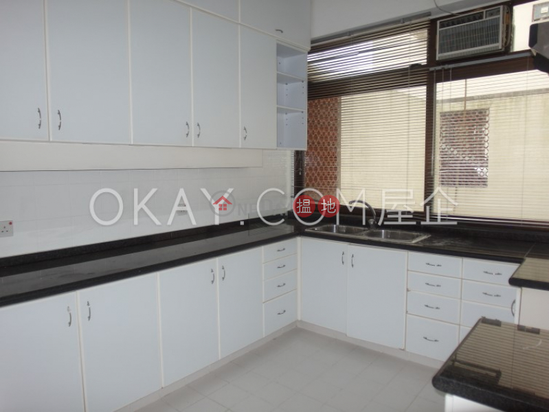 Efficient 4 bedroom with terrace | Rental | House A1 Stanley Knoll 赤柱山莊A1座 Rental Listings