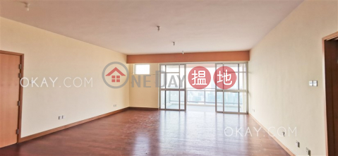 Gorgeous 3 bedroom with balcony | Rental, Aurora - Quarters 銀霞閣 | Wan Chai District (OKAY-R391271)_0