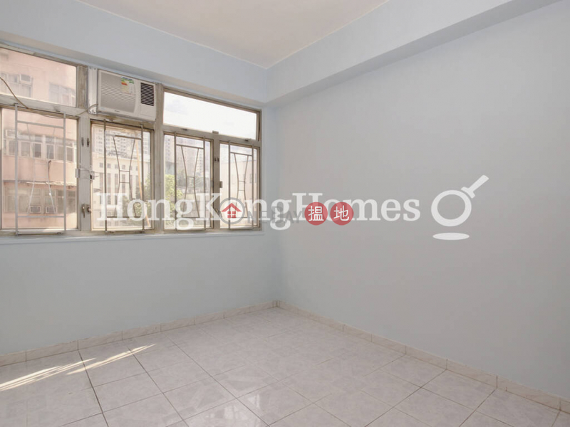 Property Search Hong Kong | OneDay | Residential Sales Listings | 4 Bedroom Luxury Unit at Bank Building | For Sale