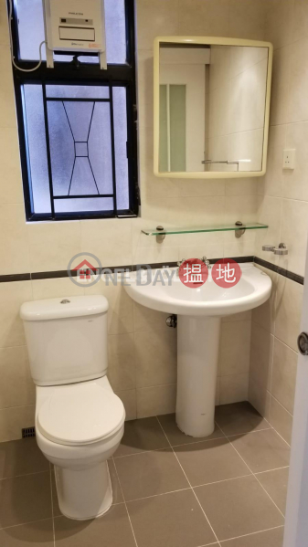 HK$ 50,000/ month | Celeste Court Wan Chai District 3 Bedroom Family Flat for Rent in Happy Valley
