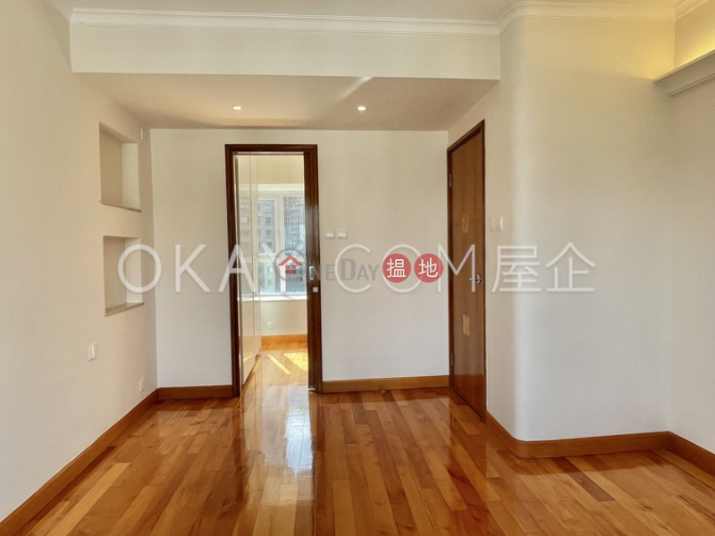 HK$ 28,000/ month, Bel Mount Garden Central District, Rare 2 bedroom on high floor with balcony | Rental