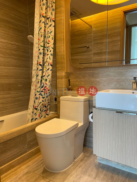 Modern Apt + Private Roof, Park Mediterranean Tower 3 逸瓏海匯3座 Rental Listings | Sai Kung (SK2785)